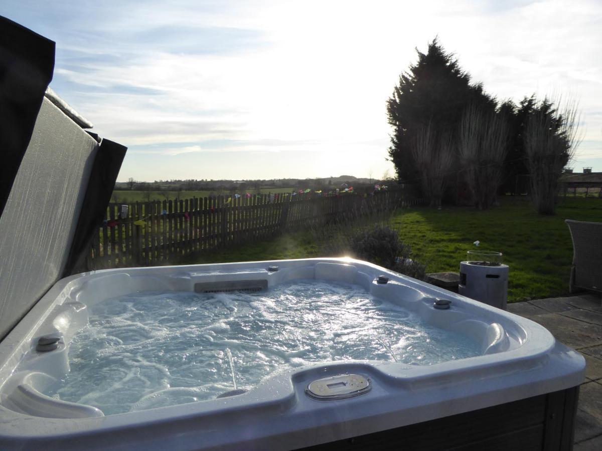 South View Country House Sleeps 12 - Hot Tub - Views Henley-in-Arden Eksteriør bilde